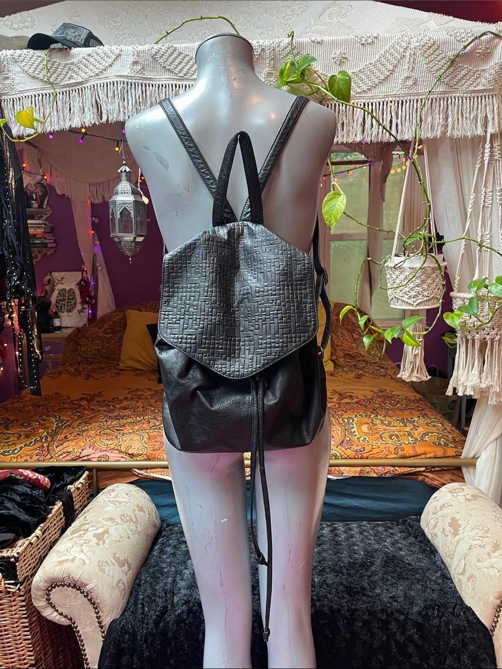 Day & Mood goth grunge black genuine leather slouchy backpack